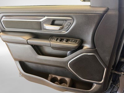2026 RAM 1500 Laramie Crew Cab 4x4 5'7' Box