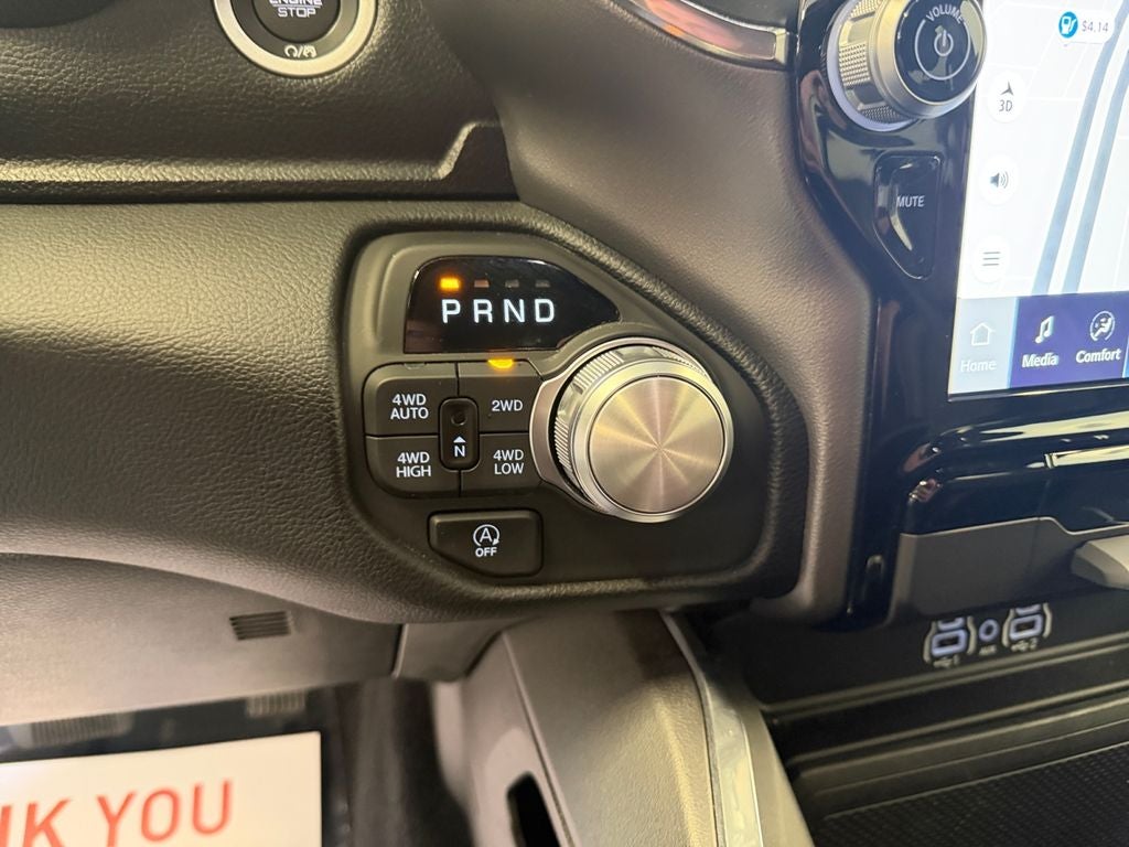 2026 RAM 1500 Laramie Crew Cab 4x4 5'7' Box