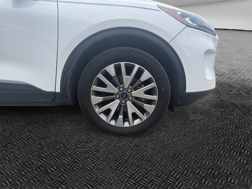 2022 Ford Escape Titanium