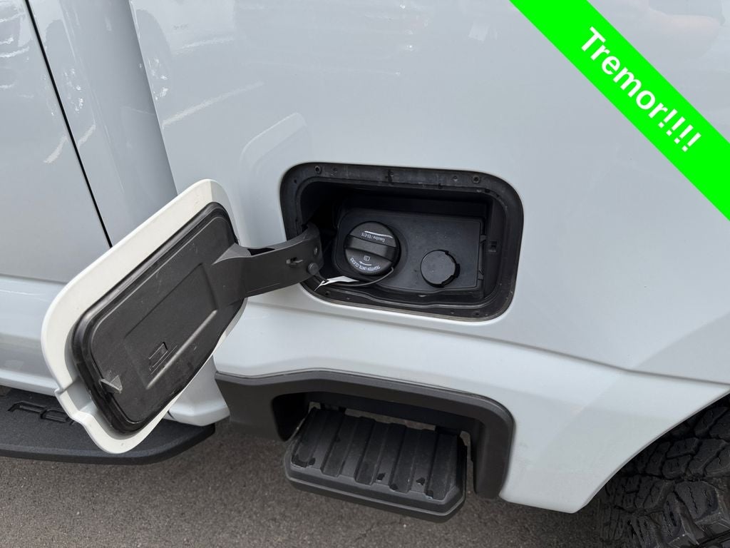 2025 Ford Super Duty F-350 SRW Pickup LARIAT