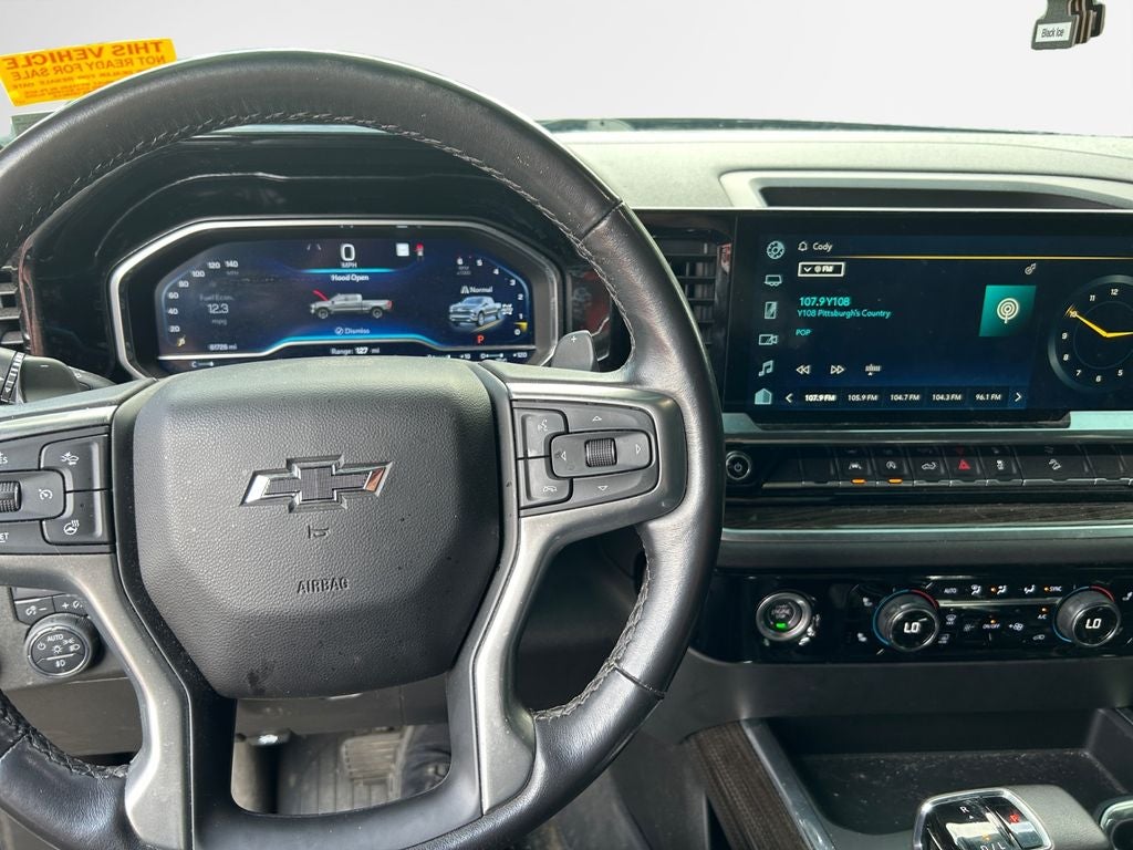 2022 Chevrolet Silverado 1500 4WD Crew Cab Short Bed RST