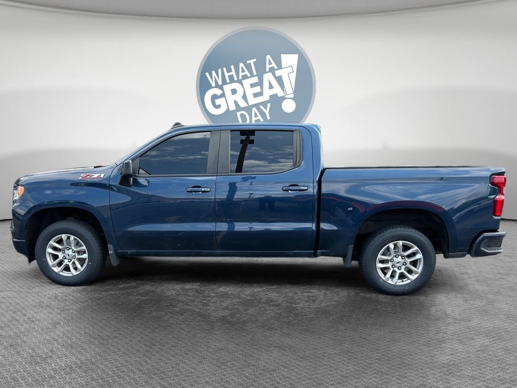 2022 Chevrolet Silverado 1500 4WD Crew Cab Short Bed RST