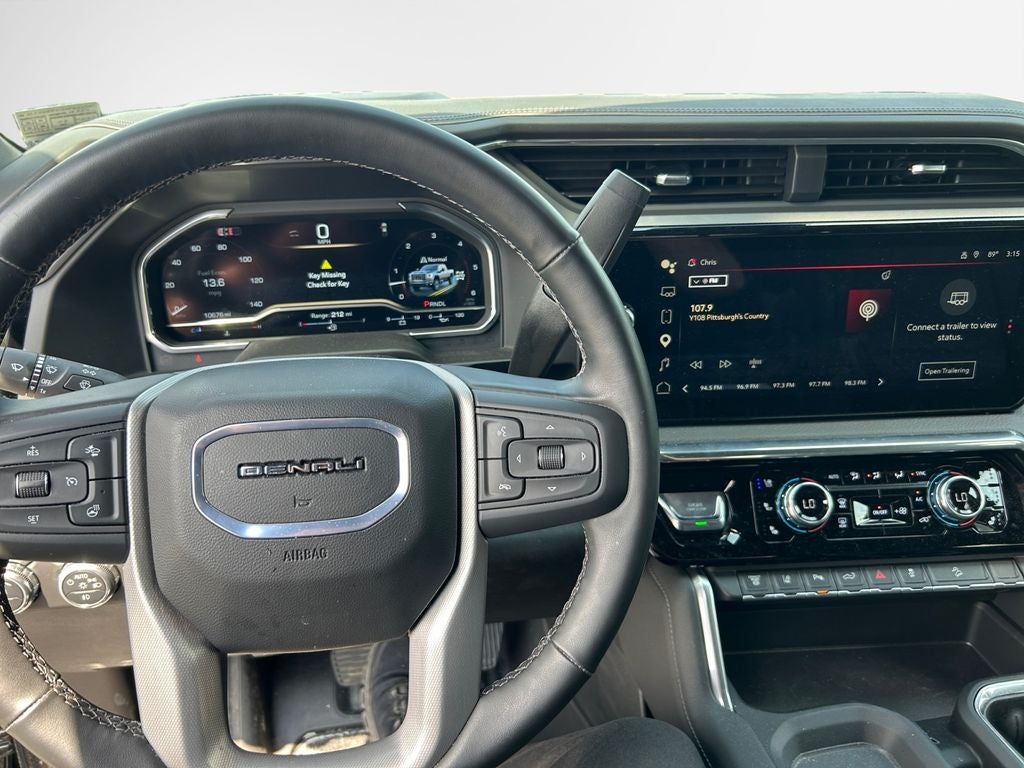2025 GMC Sierra 2500HD 4WD Crew Cab Standard Bed Denali