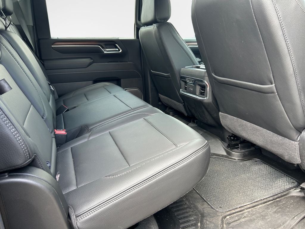 2025 GMC Sierra 2500HD 4WD Crew Cab Standard Bed Denali