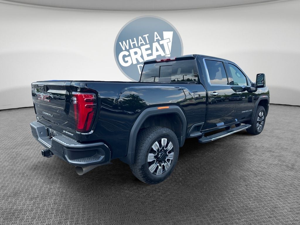 2025 GMC Sierra 2500HD 4WD Crew Cab Standard Bed Denali