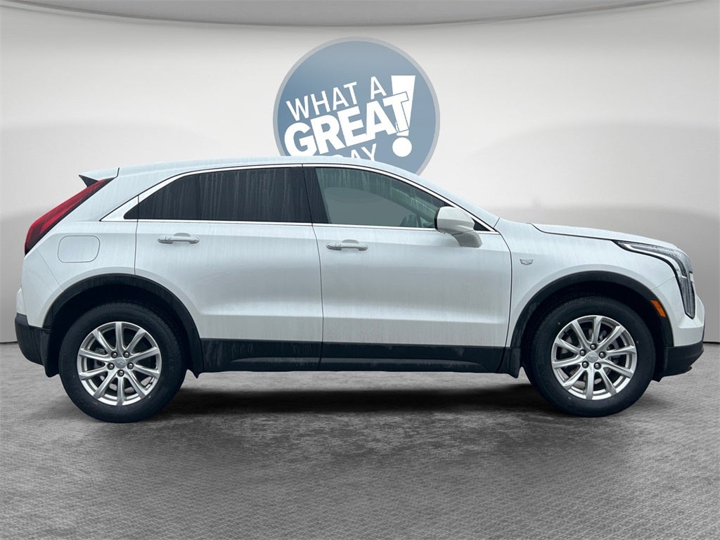 2023 Cadillac XT4 Luxury