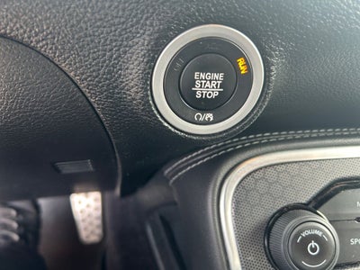 2017 Dodge Challenger SXT