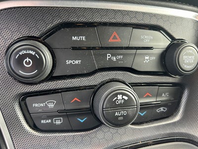 2017 Dodge Challenger SXT