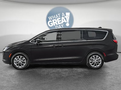 2027 Chrysler Pacifica PACIFICA SELECT
