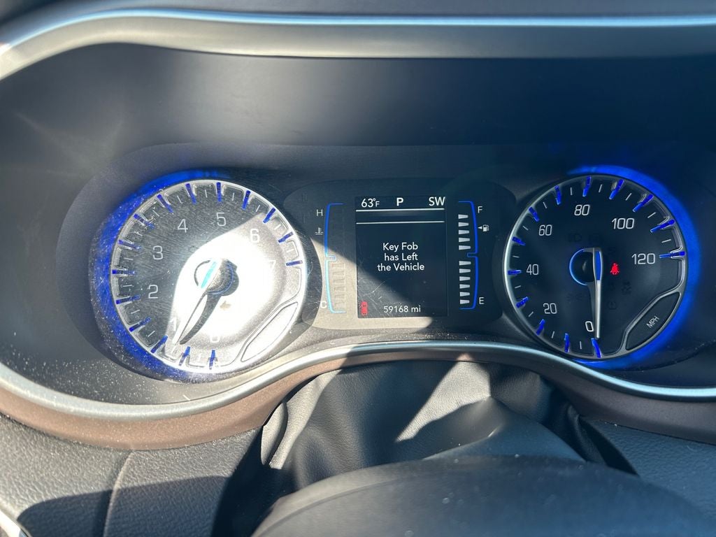 2023 Chrysler Voyager LX