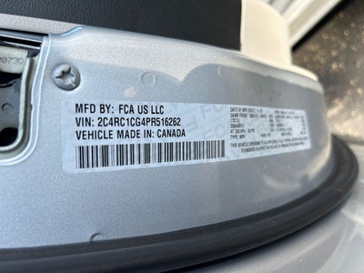 2023 Chrysler Voyager LX