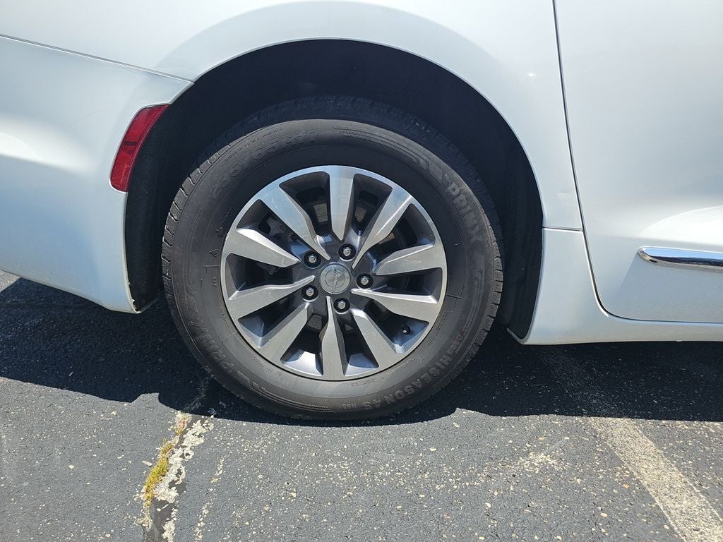 2020 Chrysler Pacifica Limited