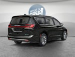 2024 Chrysler Pacifica Select