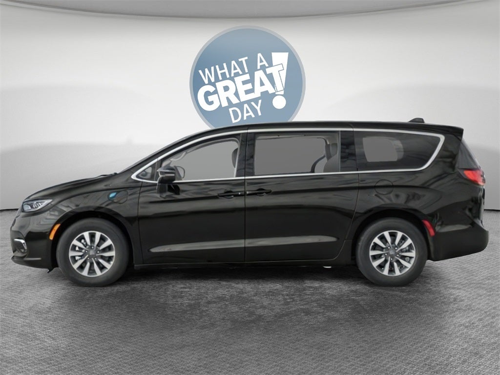 2024 Chrysler Pacifica Select