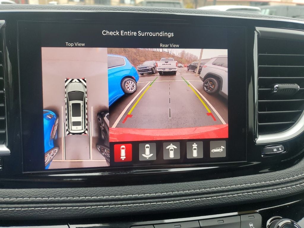 2026 Chrysler Pacifica Select