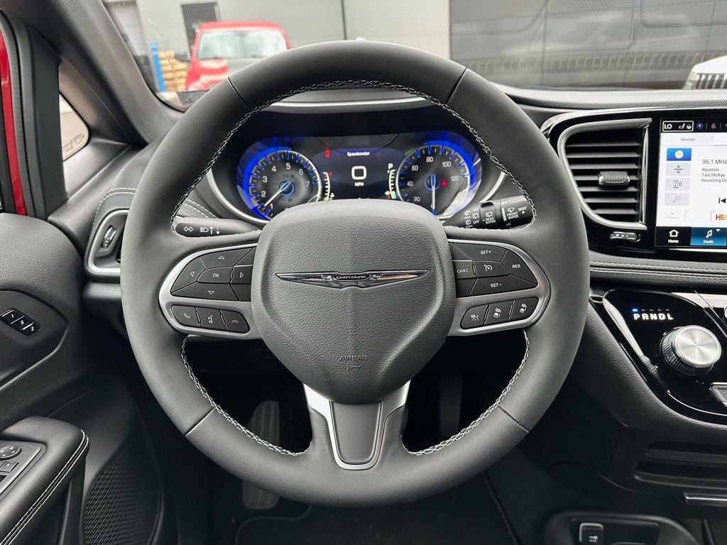 2026 Chrysler Pacifica PACIFICA SELECT AWD