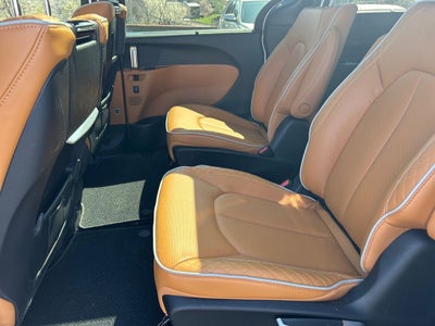 2023 Chrysler Pacifica Pinnacle