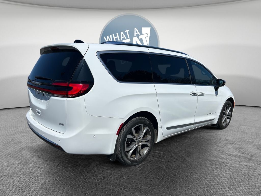 2023 Chrysler Pacifica Pinnacle
