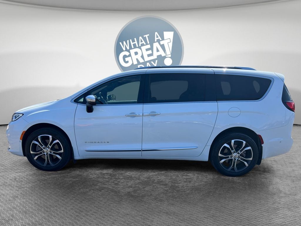 2023 Chrysler Pacifica Pinnacle