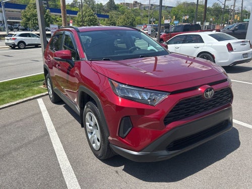 2020 Toyota RAV4 LE
