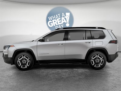 2026 Jeep Cherokee Laredo