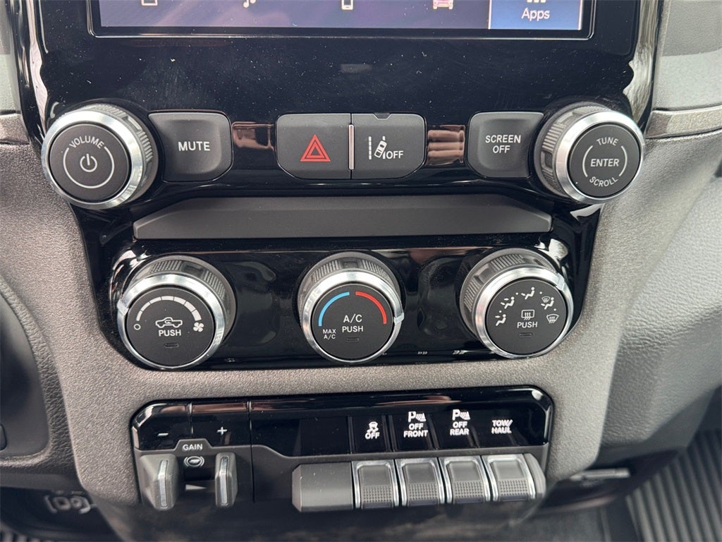 2026 RAM 1500 Warlock