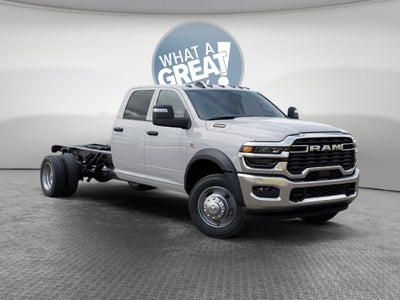 2026 RAM 5500 Chassis Cab RAM 5500 TRADESMAN CHASSIS CREW CAB 4X4 84' CA