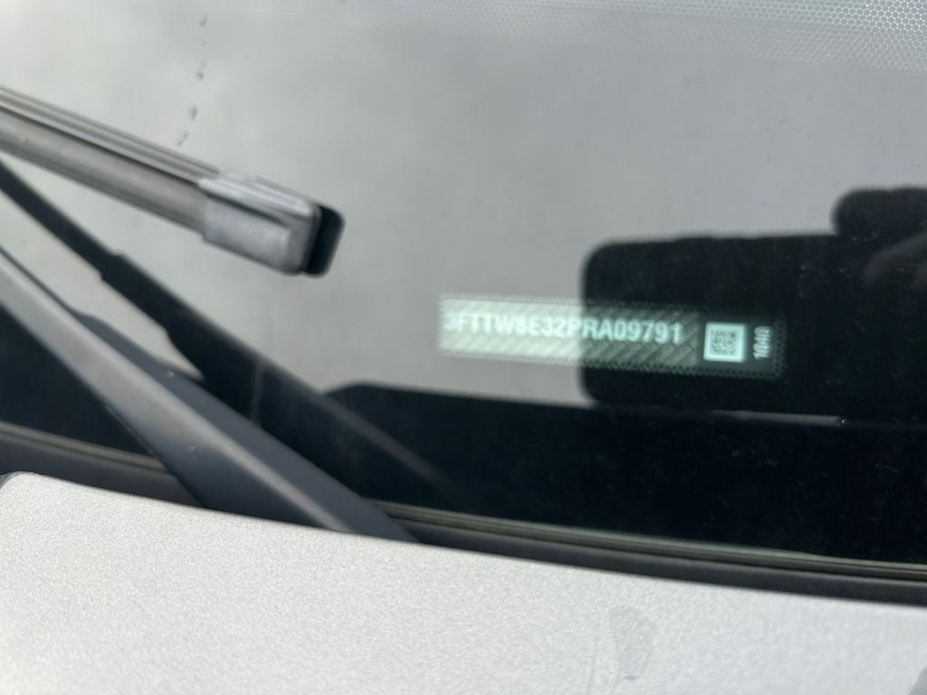 2023 Ford Maverick XL