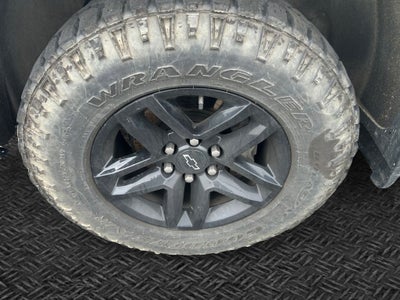 2022 Chevrolet Silverado 1500 4WD Crew Cab Short Bed Custom Trail Boss