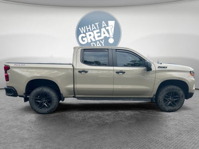 2022 Chevrolet Silverado 1500 4WD Crew Cab Short Bed Custom Trail Boss