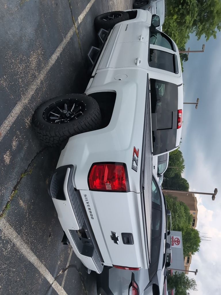 2018 Chevrolet Silverado 1500 2LT