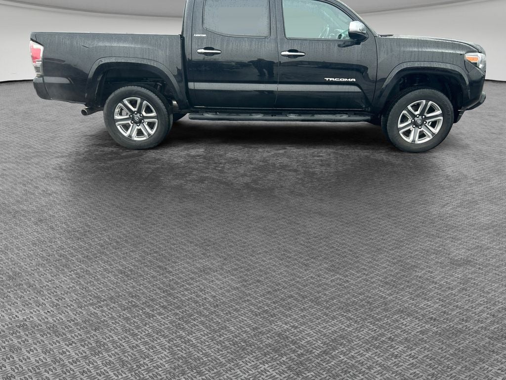 2017 Toyota Tacoma Limited V6