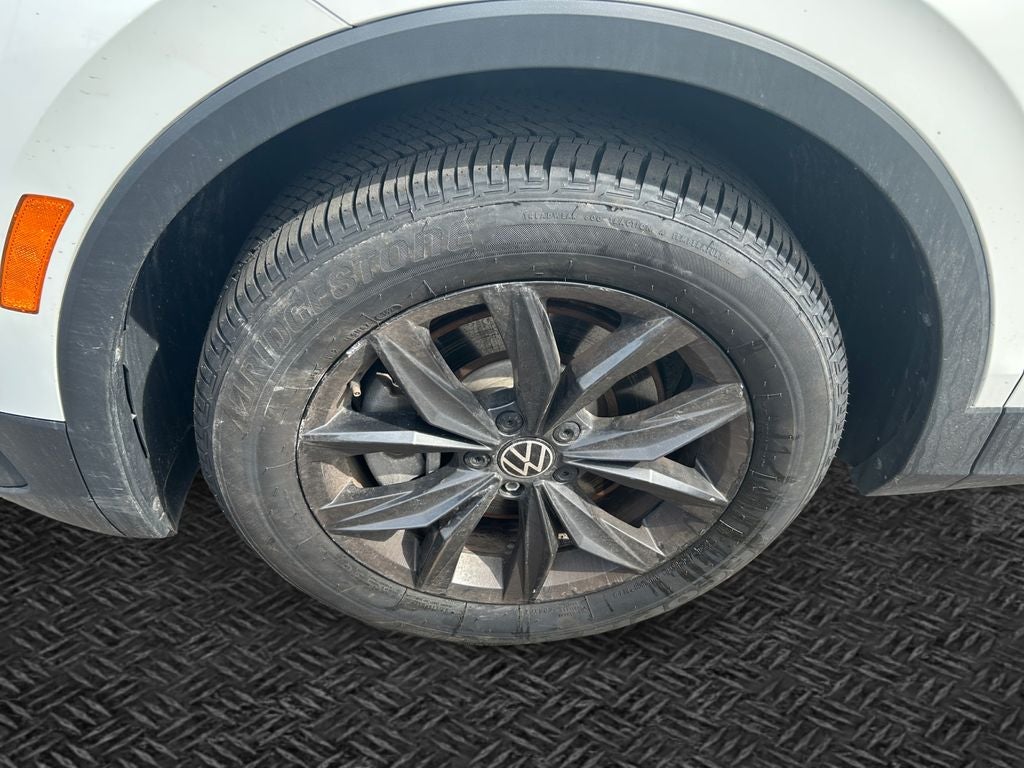 2024 Volkswagen Tiguan 2.0T SE