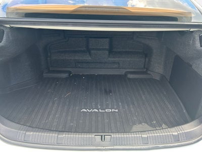 2018 Toyota Avalon XLE Premium