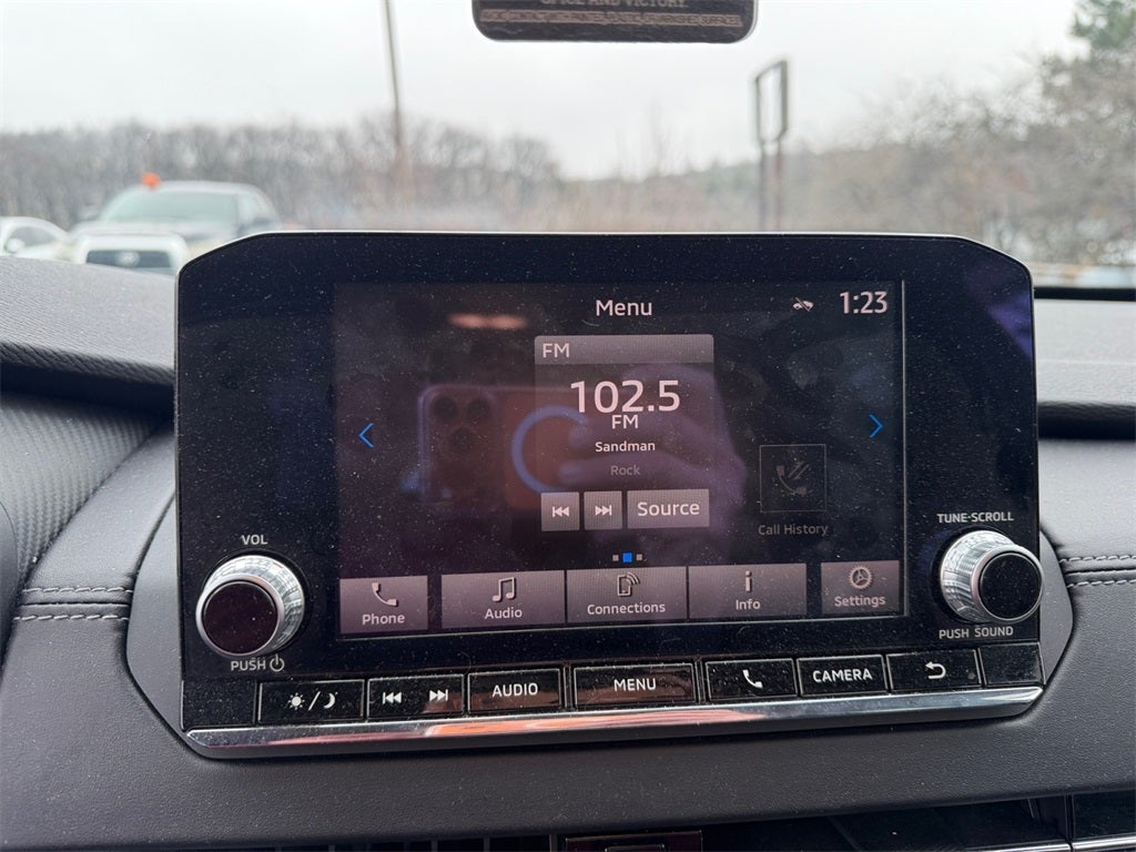 2022 Mitsubishi Outlander ES