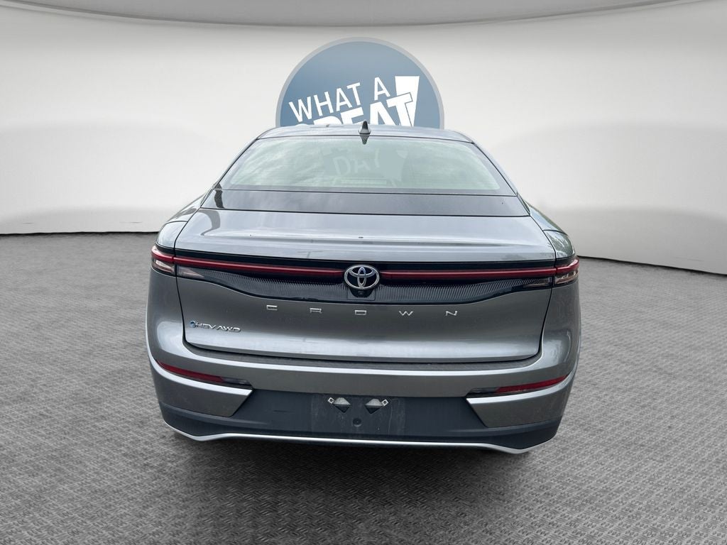 2024 Toyota Crown XLE