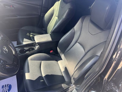 2019 Toyota Prius XLE AWD-e