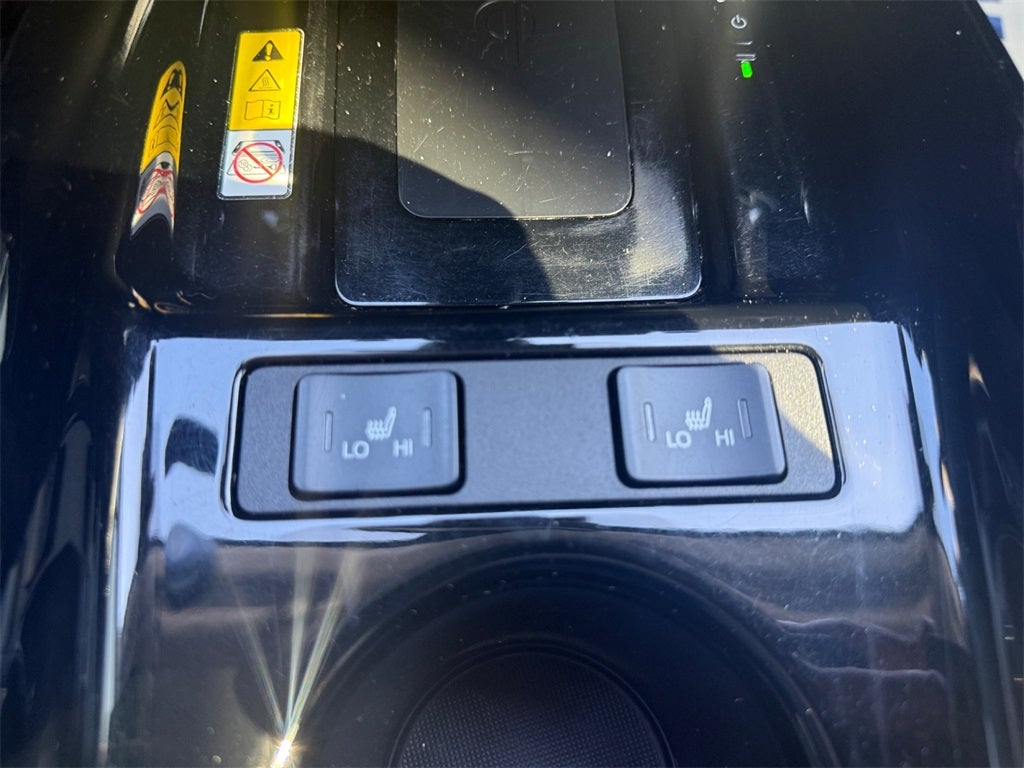 2019 Toyota Prius XLE AWD-e