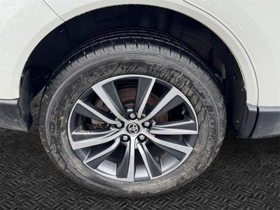 2023 Toyota Venza LE