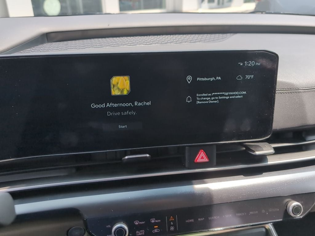 2025 Kia Carnival LXS