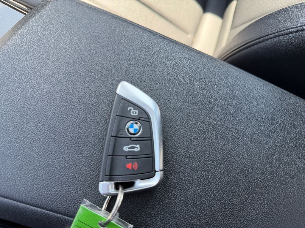 2019 BMW 330i xDrive
