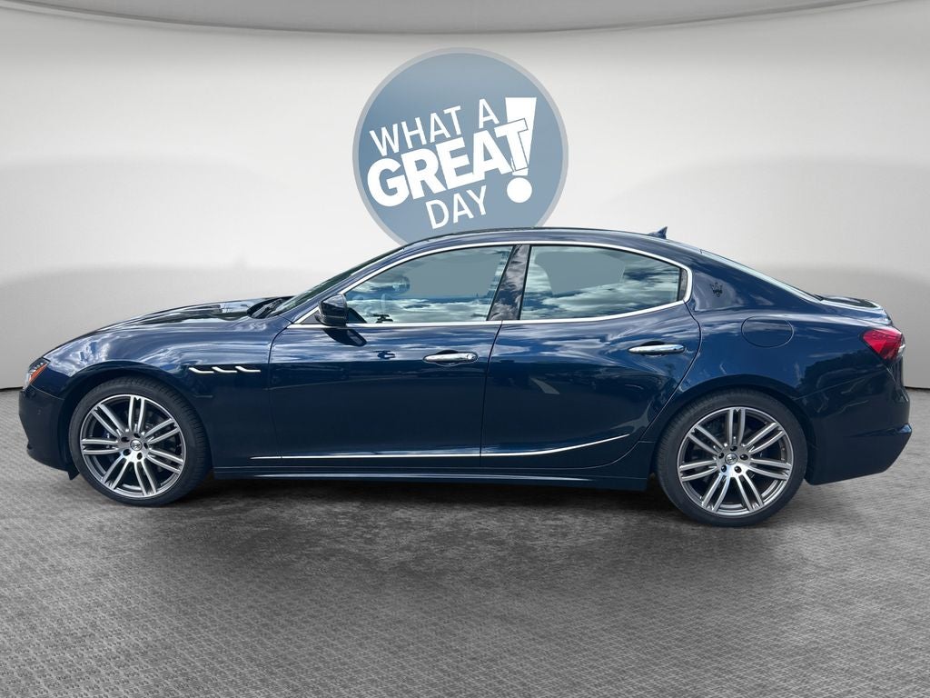 2022 Maserati Ghibli Modena Q4