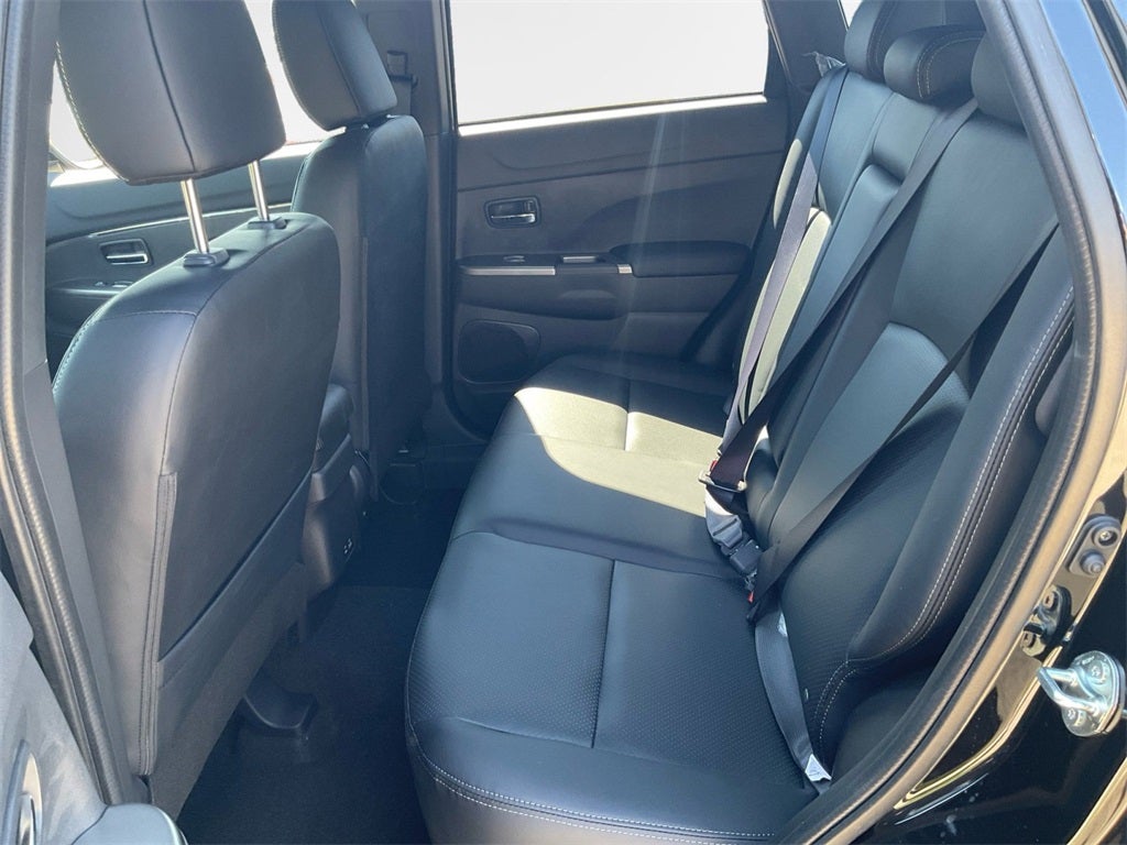 2025 Mitsubishi Outlander Sport SEL