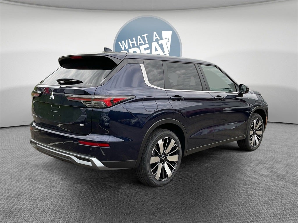 2025 Mitsubishi Outlander SE