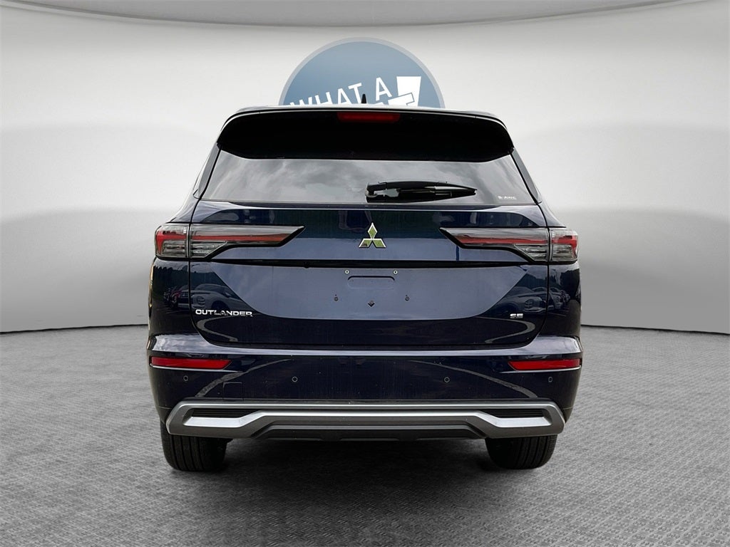 2025 Mitsubishi Outlander SE