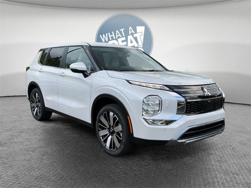 2025 Mitsubishi Outlander SE
