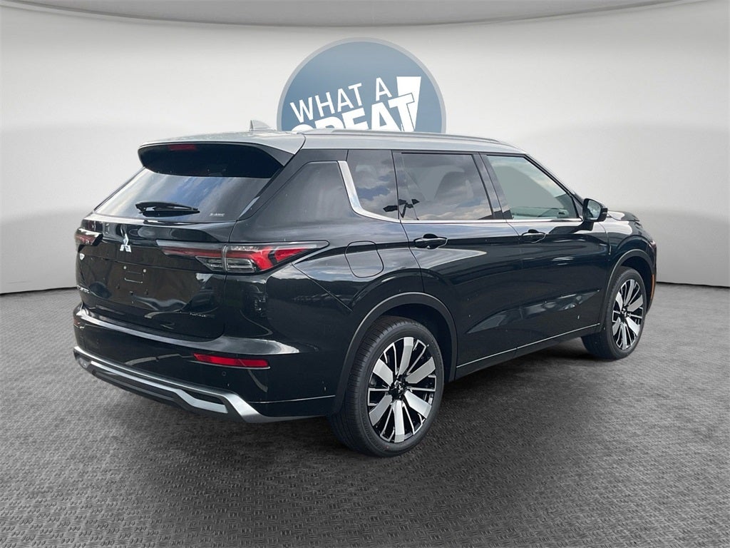 2025 Mitsubishi Outlander SEL