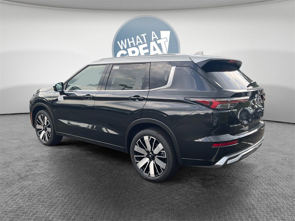 2025 Mitsubishi Outlander SEL