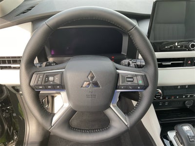 2025 Mitsubishi Outlander SEL