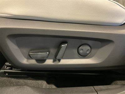 2025 Mitsubishi Outlander Plug-In Hybrid SEL